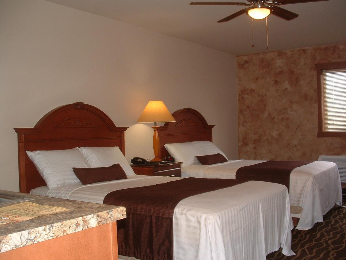 The Sunset Inn Alamosa Εξωτερικό φωτογραφία